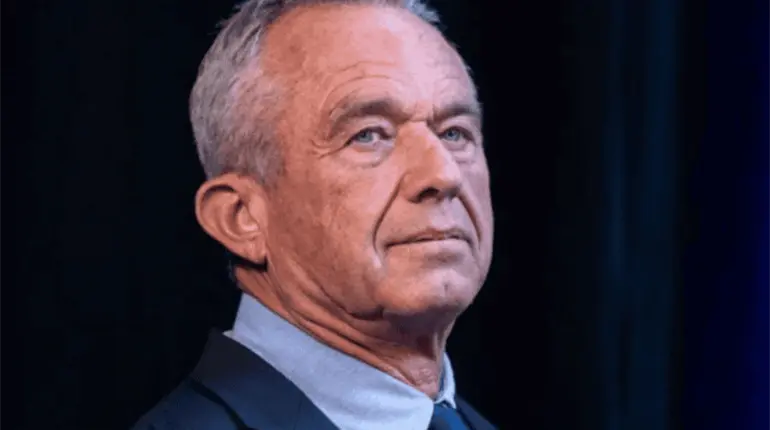 Familia de Robert F. Kennedy Jr. pide su renuncia al Departamento de Salud