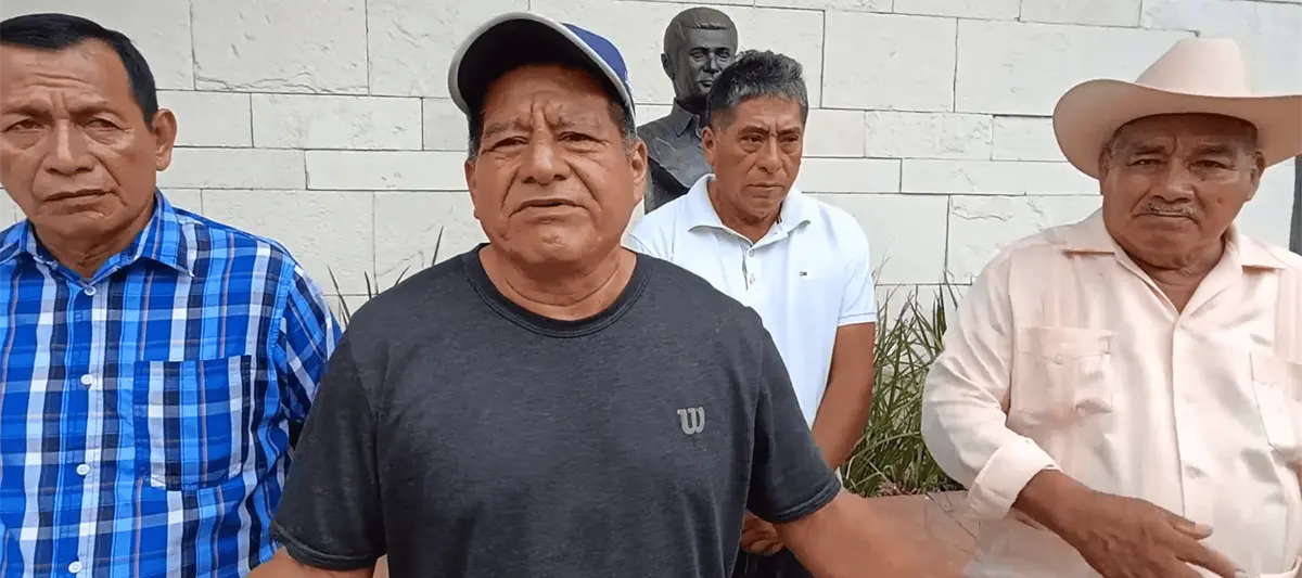 Campesinos de Oxiacaque, Nacajuca, reclaman pago de afectaciones de Pemex