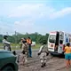 Un muerto y 3 heridos deja accidente de camioneta de valores en la Cunduacán-Comalcalco