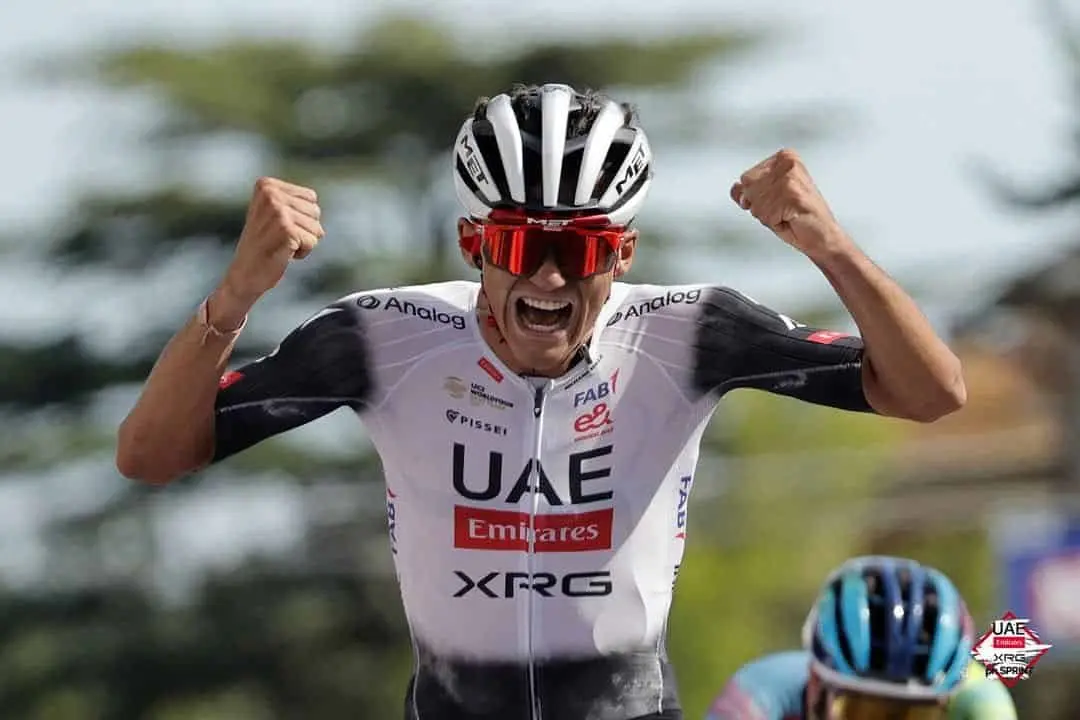 Isaac del Toro gana el Giro della Toscana; su victoria 11 de la temporada