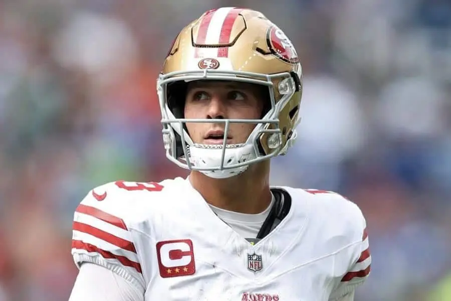 Brock Purdy, mariscal de campo de 49ers, se perderá de 2 a 5 semanas por lesión