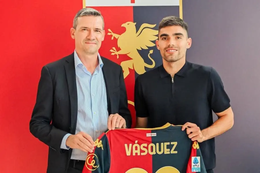 El mexicano Johan Vásquez renueva con el Genoa hasta 2028