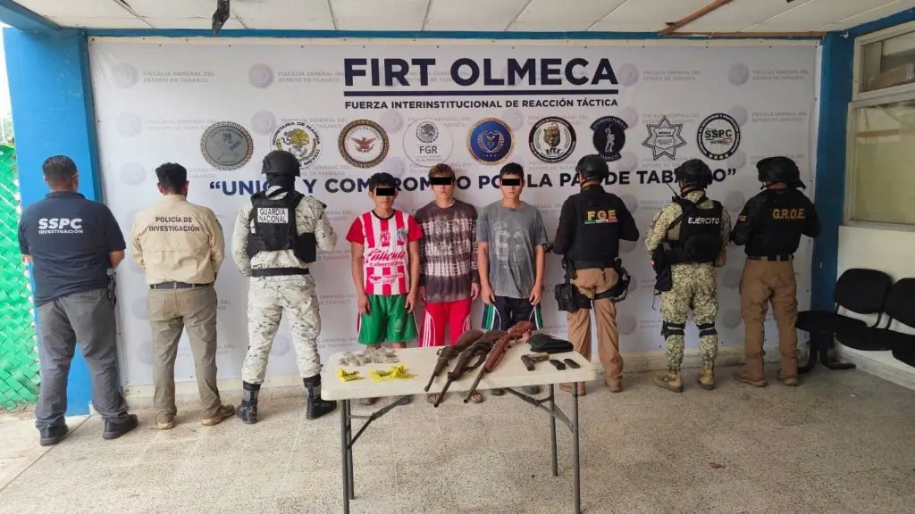 Detienen a 3 presuntos secuestradores y extorsionadores en Macuspana