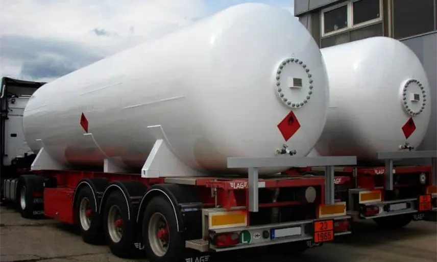 Transporte de combustible deberá portar código QR; Guardia Nacional podrá detener unidades, advierte Sheinbaum