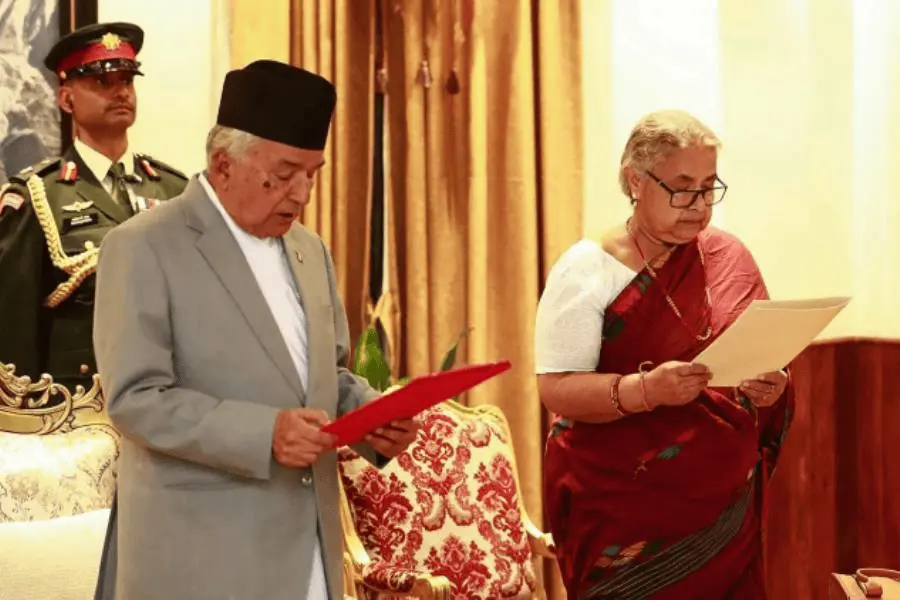 Nepal nombra como primera ministra interina a expresidenta del Tribunal Supremo