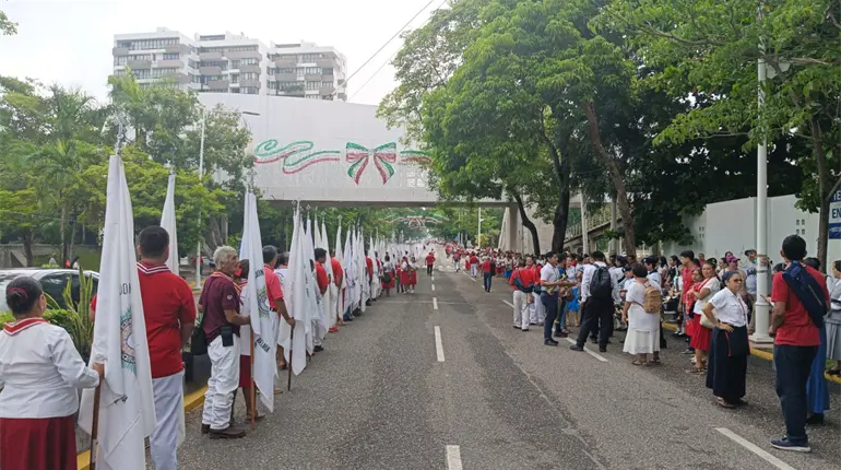 Celebra Diócesis de Tabasco procesión con obispos de la provincia