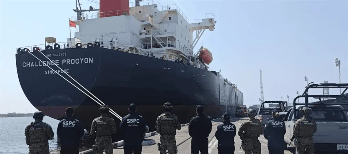 Despiden a trabajadores portuarios en Tampico por ´huachicol fiscal´