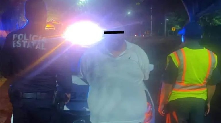 Aseguran a hombre en Centro, por el delito de robo de vehículo equiparado