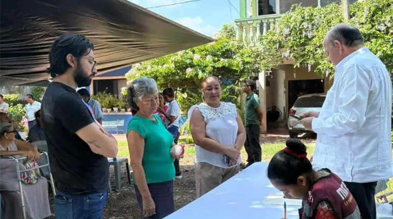 Encabeza Ojeda elección de presidente de la sección electoral de la Col. Pino Suárez
