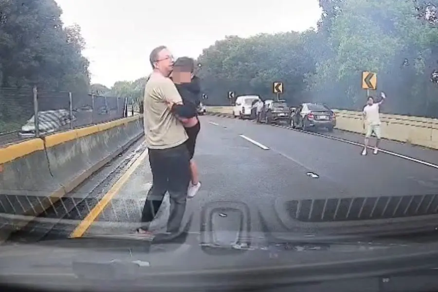 Noroña destaca acción de Emiliano González al salvar a un niño de accidente