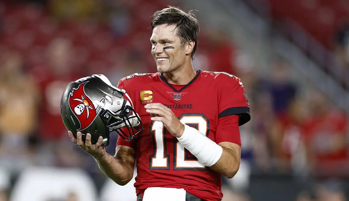 ¿Un año más? Tom Brady levanta especulaciones sobre su posible regreso a la NFL
