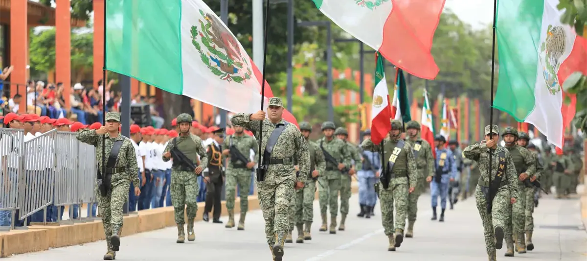 Desfilan en Tabasco más de 3 mil militares y civiles para conmemorar el inicio de la Independencia de México