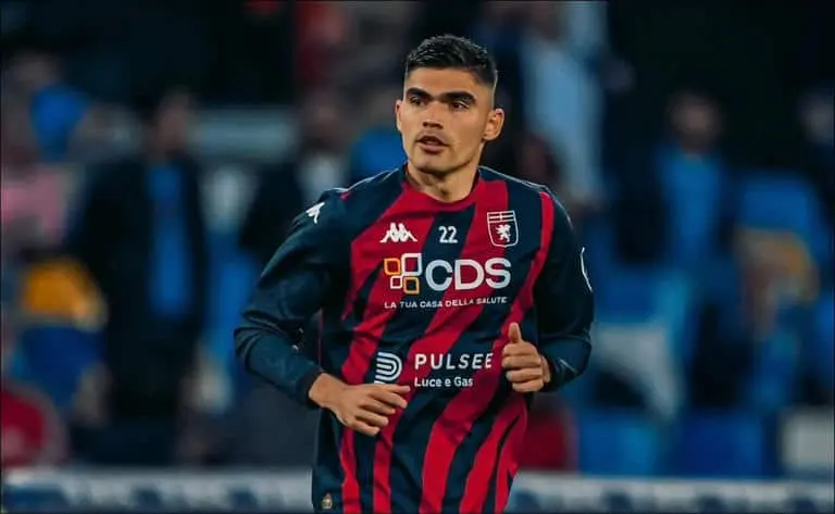Genoa rescata empate de último minuto; Johan Vásquez sigue brillando