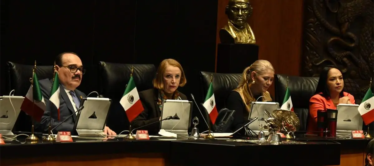 Senado recibe iniciativas de Sheinbaum sobre Ley de Amparo y Protección Industrial