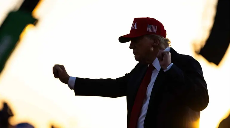 Trump demanda al NYT por difamación; reclama 15 mil mdd