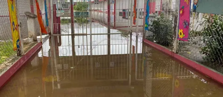 Un 20% de escuelas de nivel básico estarían en riesgo de sufrir inundaciones, estima Setab