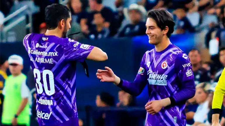 Continua el legado de Jesús Corona en el futbol mexicano; salió de cambio por su hijo de 15 años