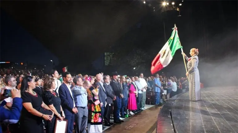 Sin incidentes, reporta SRE sobre festejos patrios de connacionales en EE.UU.