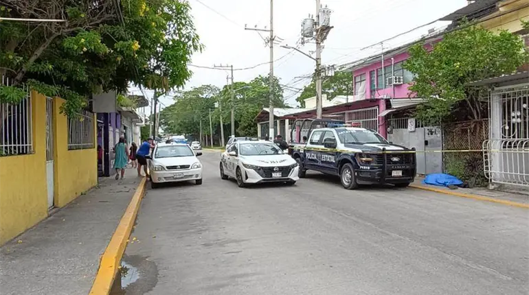 Muere hombre de causas naturales en col. Tamulté