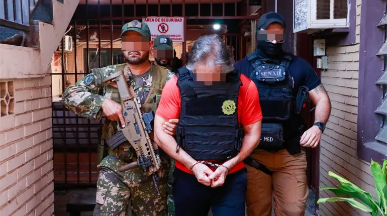 Tras pernoctar en Colombia, Jet que traslada a Hernán Bermúdez retoma operativo hacia Tapachula