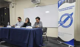 Asociación de Periodistas cierra sus oficinas en El Salvador tras nueva Ley de Agentes Extranjeros