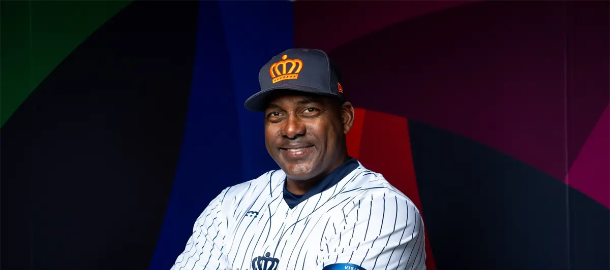 Hensley Meulens, candidato a ser manager de Sultanes de Monterrey
