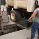 Presume Osuna que han desazolvado 540 km de tuber&iacute;as de drenaje en Villahermosa durante 2026