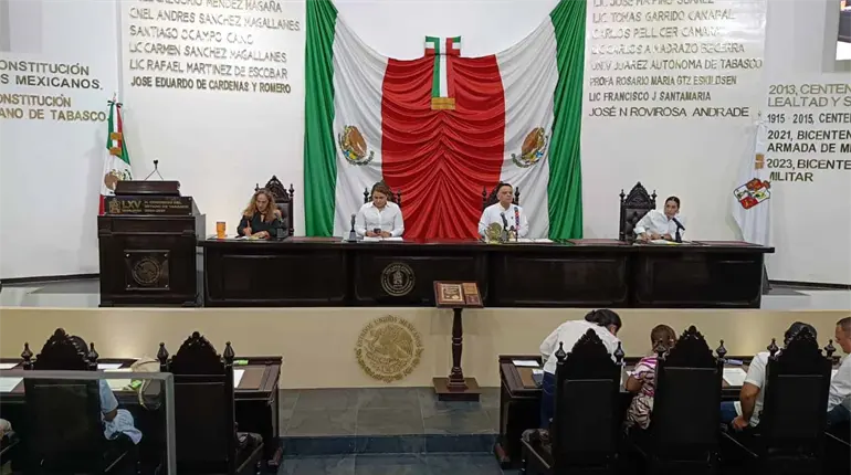Congreso avala reforma a la Ley de Adquisiciones presentada por May