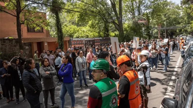Simulacro Nacional llega por primera vez a más de 80 millones de celulares en México: Harfuch