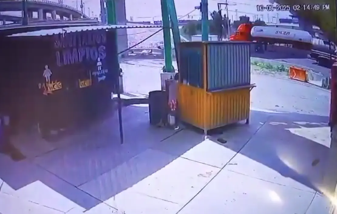 Video muestra que pipa iba a velocidad moderada previo a accidente en Iztapalapa