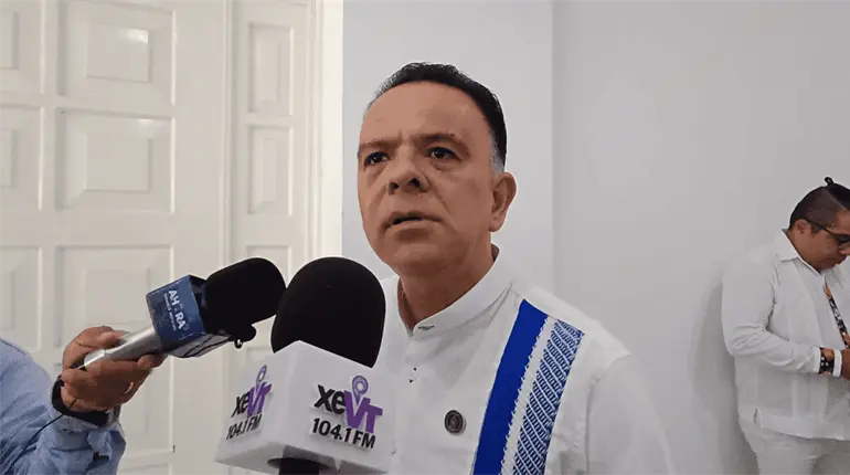 Será JUCOPO quien defina formato para el Primer Informe de Gobierno de May: Marcos Rosendo