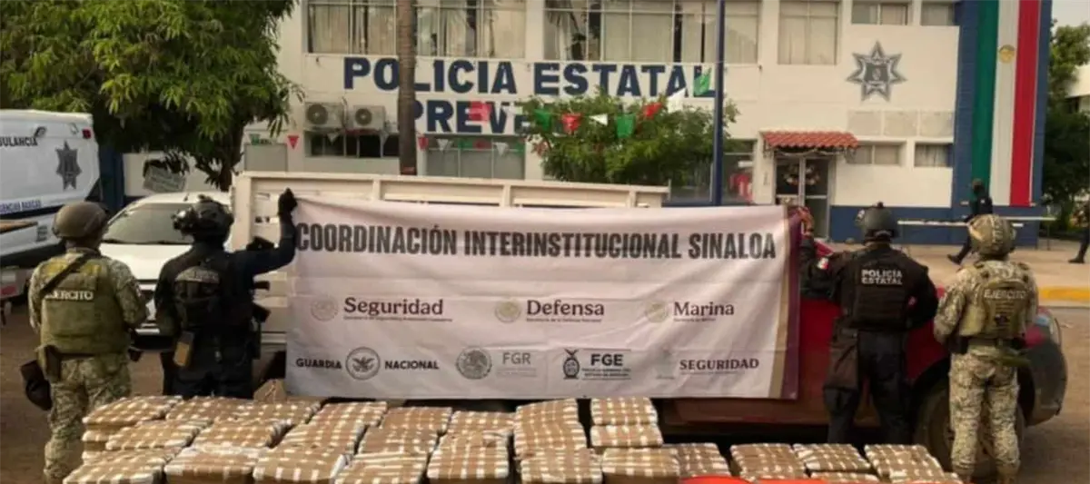 Aseguran en Sinaloa más de una tonelada de metanfetamina, conocida como cristal
