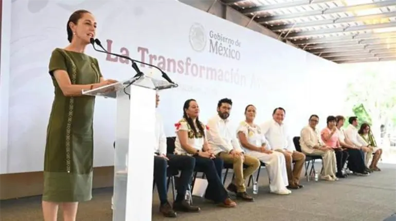 Oposición "nunca podrá calumniar a AMLO porque se quedó en el corazón de la gente": Sheinbaum