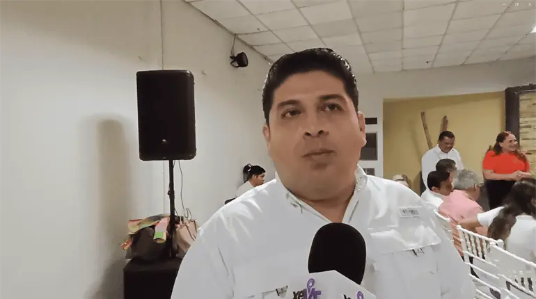 Ricki Arcos rechaza división en MC; se declina por Fanny Vargas o Minés de la Fuente para dirigencia