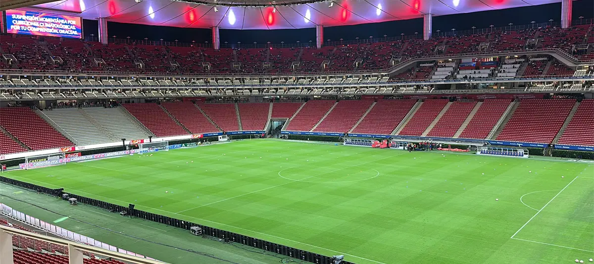 FIFA reconoce al estadio de Chivas por eficiente drenaje tras superar tormenta