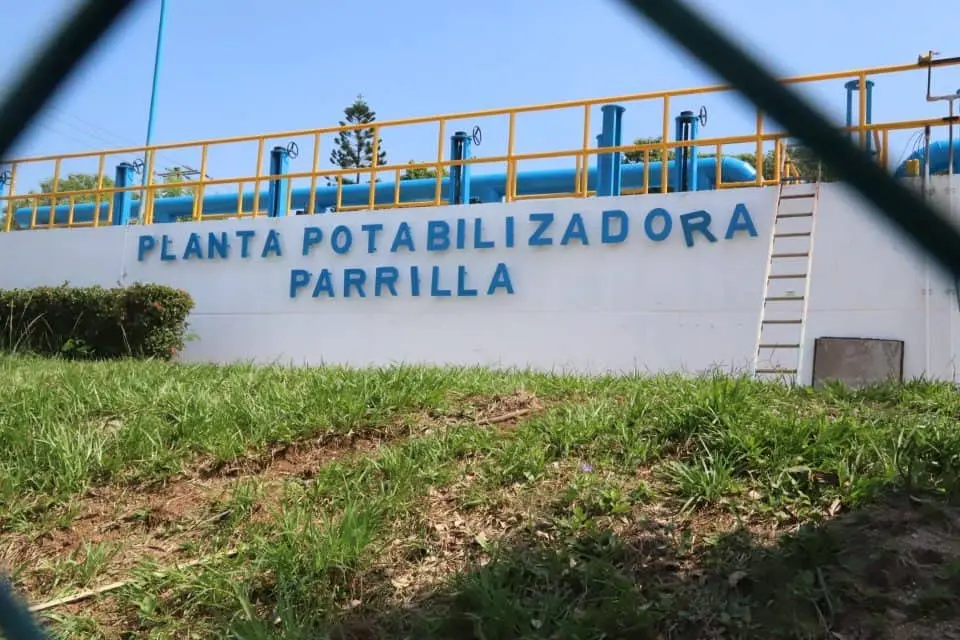 Por turbiedad detienen operación de potabilizadora Parrilla