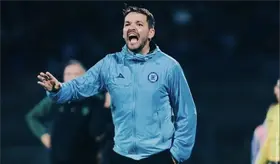 Nicolás Larcamón se une a lista selecta de entrenadores de Cruz Azul con victorias consecutivas