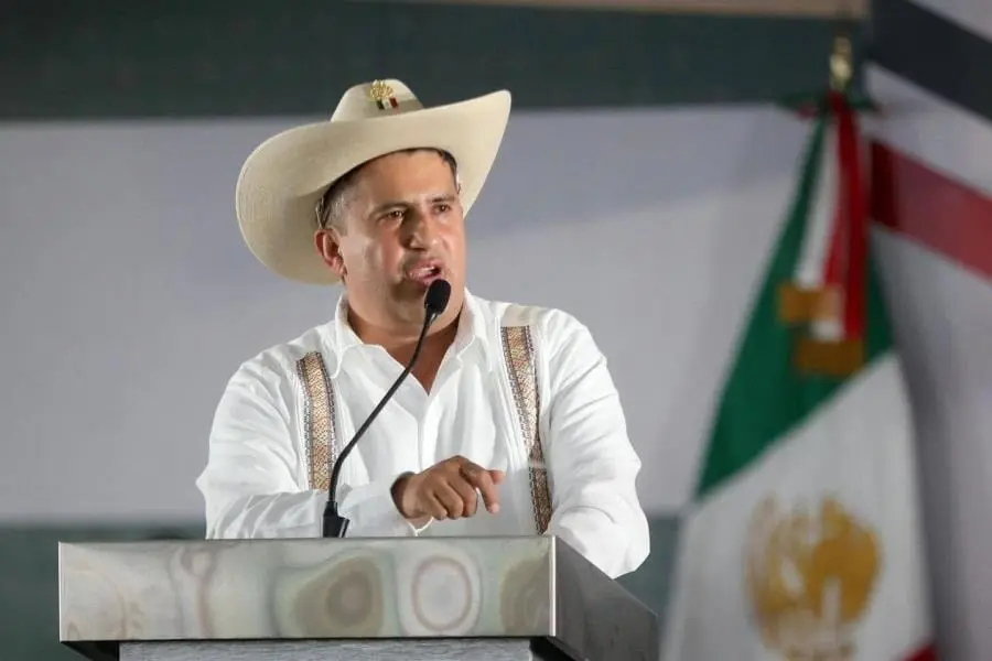 Alcalde de Uruapan advierte levantamiento armado ante falta de seguridad
