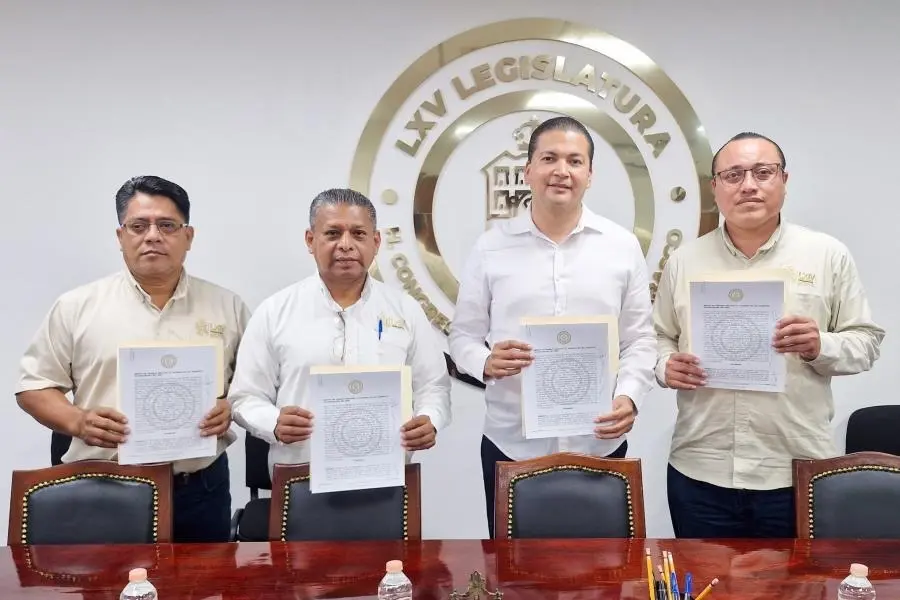 Acuerda Congreso local con sindicato, aumento salarial de 4.2%