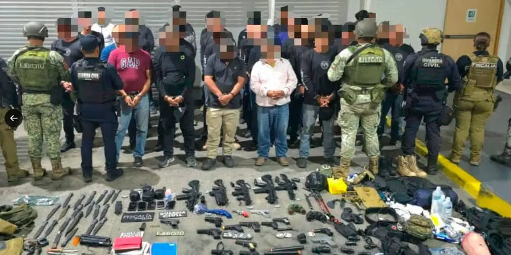 Capturan a 38 personas en Michoacán con réplicas de armas y equipo táctico; se preparaban para el apocalipsis