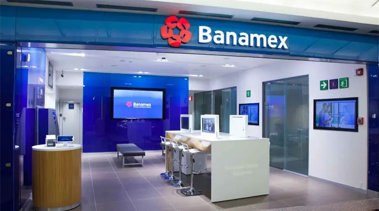 Sheinbaum celebra que Banamex regrese a empresario mexicano; ´es una muy buena noticia´, dice
