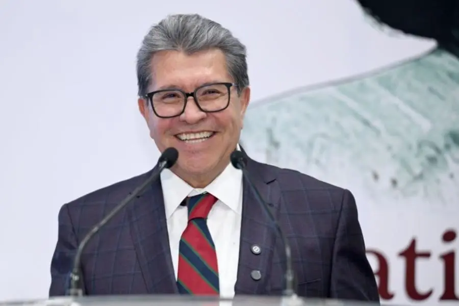 Monreal confirma que Sheinbaum remitirá la Ley sobre vapeadores y de la Armada de México a la Cámara de Diputados