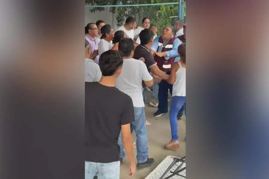 Se registran conatos de violencia en Asambleas de Morena en Tabasco