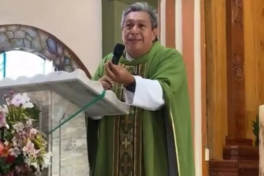 Dios no critica los lujos ni el dinero, critica que no compartas con los necesitados: Padre Tiktokero