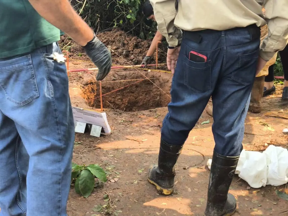 Restos óseos de un hombre se localizaron en fosa clandestina en Bicentenario: FGE