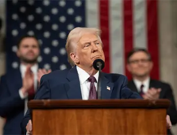 YouTube pagará más de 24 mdd a Trump tras suspender su cuenta en 2021