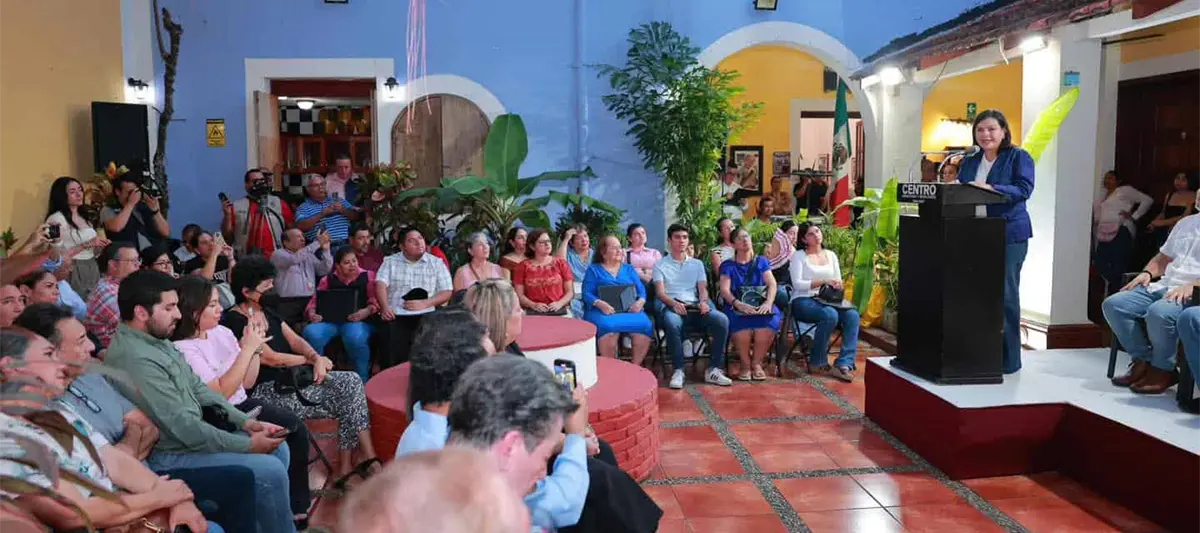 Ayuntamiento de Centro premia a ganadores del primer concurso de relatos digitales del Barrio Mágico