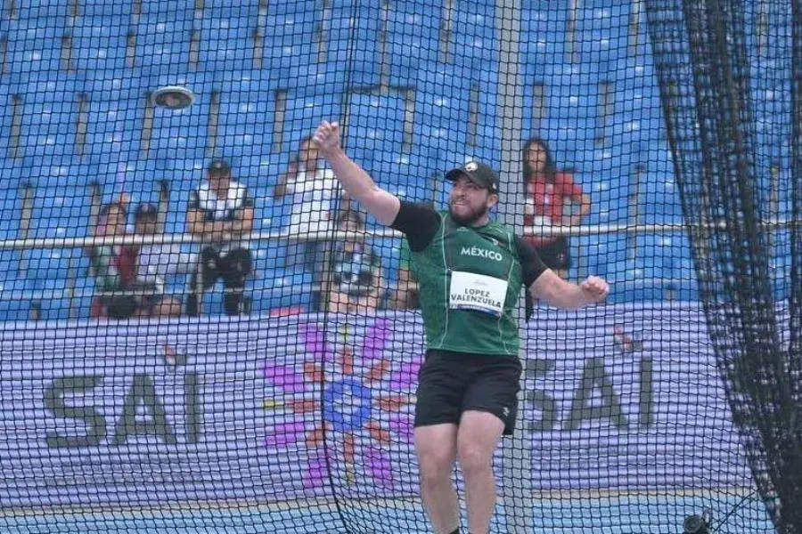 Oro y récord para el mexicano Luis Carlos López en el Campeonato Mundial de Para Atletismo 2025