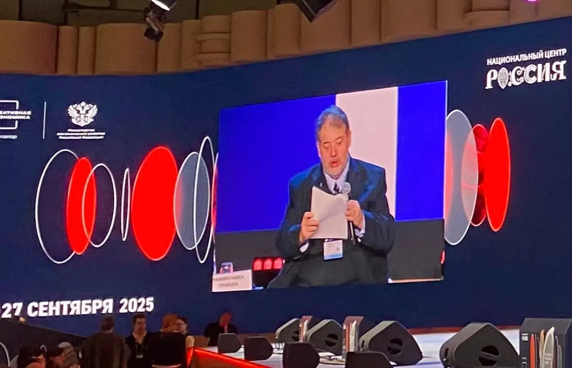 Representa Ramiro Chávez Gochicoa a México durante el "Russian Creative Week 2025"