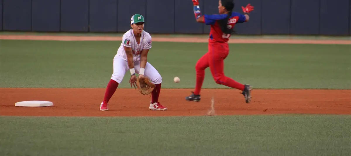 Dos jugadoras de Las Olmecas al draft de la liga de beisbol femenino en Estados Unidos